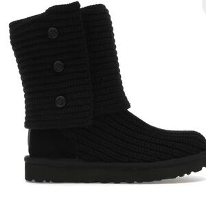 UGG Cardi knit boots. Sz 6